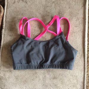 Oiselle sports bra
